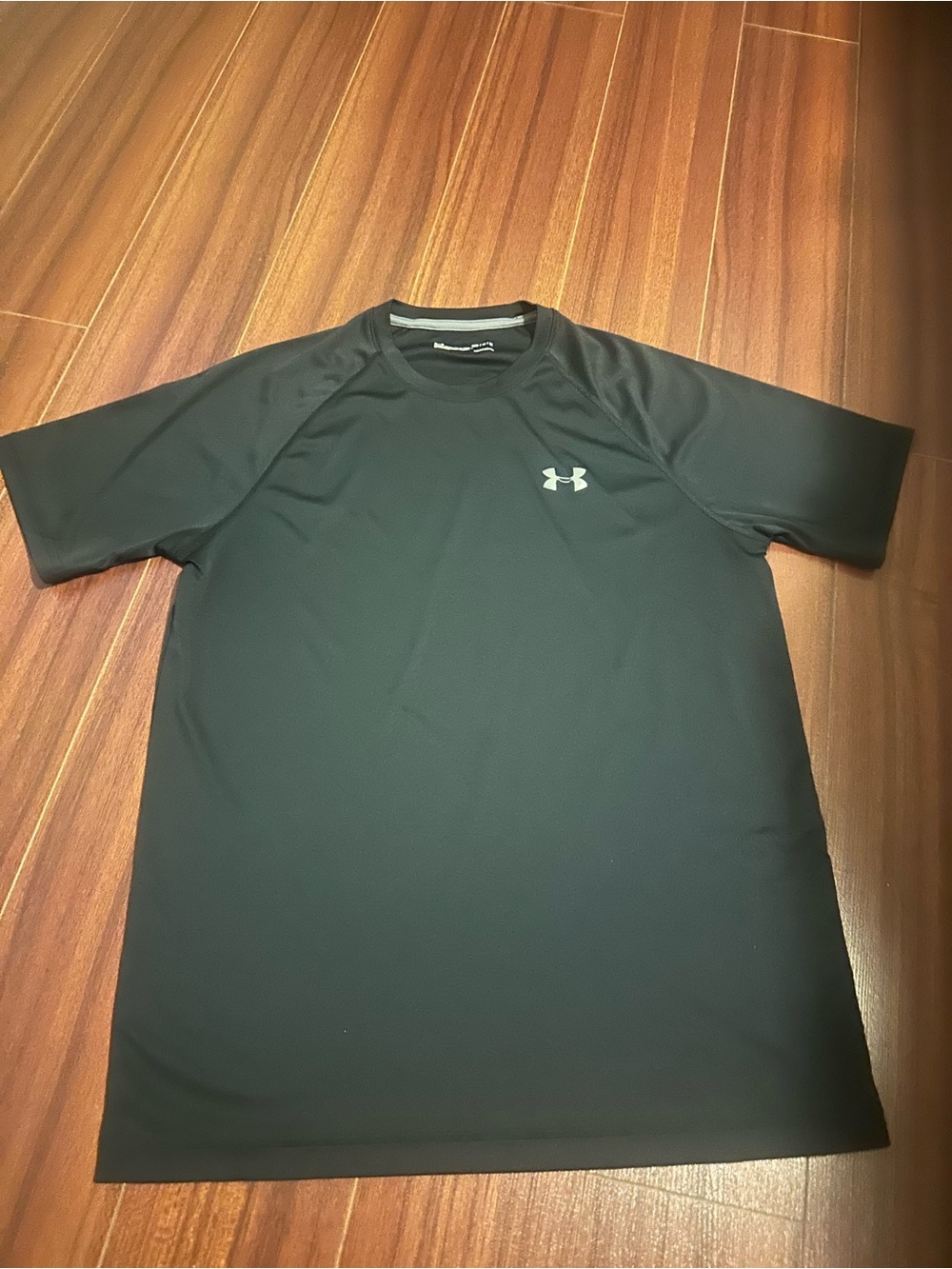 Under Armour Men’s Black Short Sleeve Athletic Tee